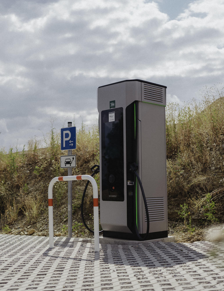 Energu_E-Ladesäule_Natur