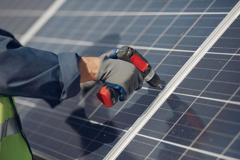 Installation einer PV-Anlage